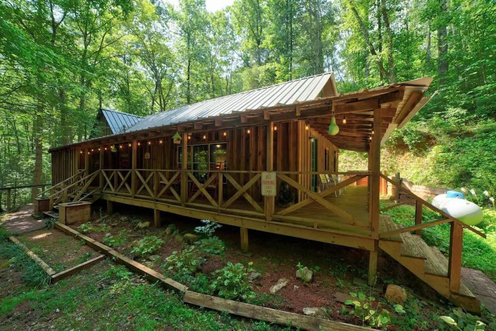 Bear Den Bungalow With Hot Tub Near Blue Ridge And Ellijay Εξωτερικό φωτογραφία