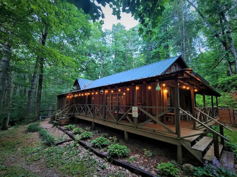 Bear Den Bungalow With Hot Tub Near Blue Ridge And Ellijay Εξωτερικό φωτογραφία